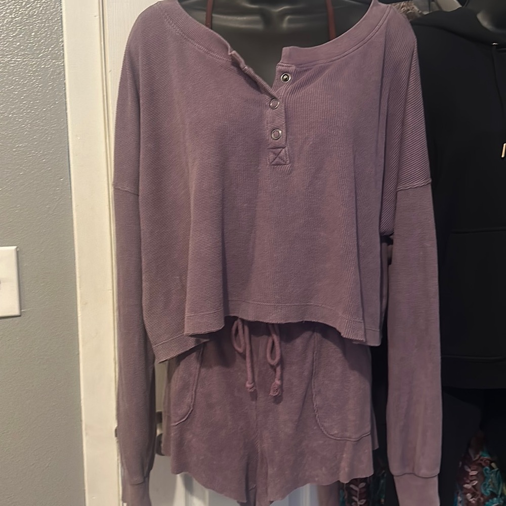 Aeropostale set Sz L SOLD